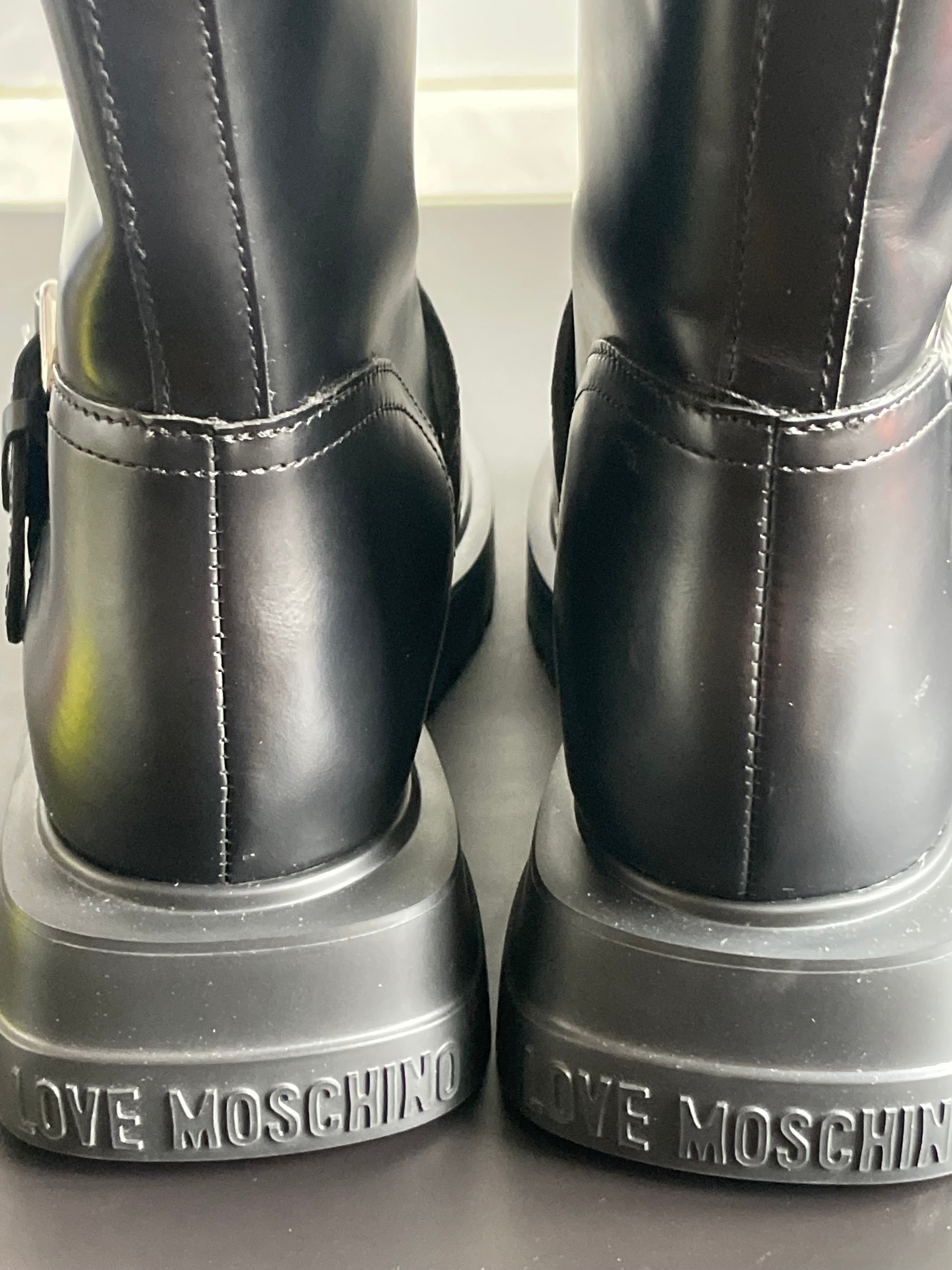 Love Moschino
Stivali texani / biker - nero