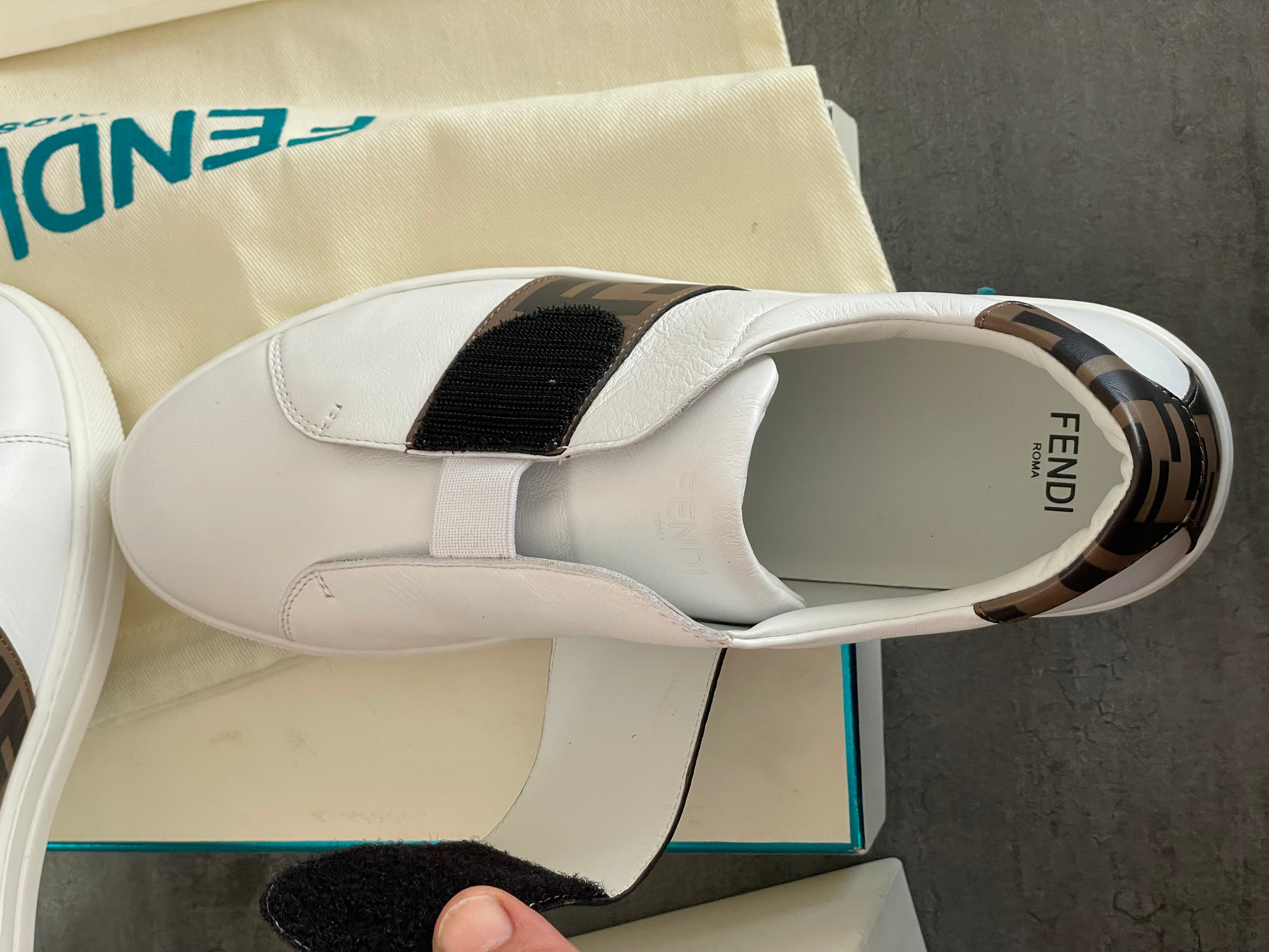 FENDI sneaker